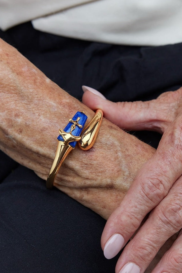 Outhouse Gold Lazuli Sculpt Handcuff available on sincerelyindia