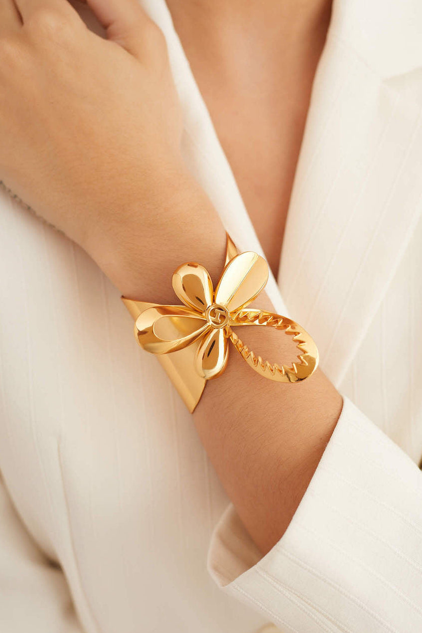 Outhouse-Oh Poppi Tuberose Handcuff-sincerelyindia.COM