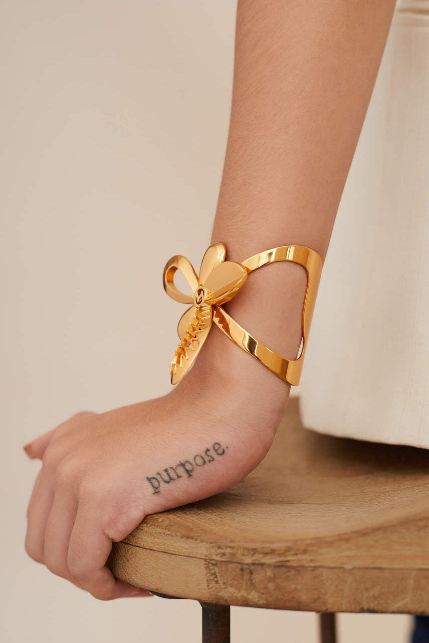 Outhouse-Oh Poppi Tuberose Handcuff-sincerelyindia.COM