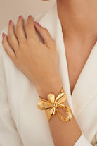 Outhouse-Oh Poppi Tuberose Handcuff-sincerelyindia.COM