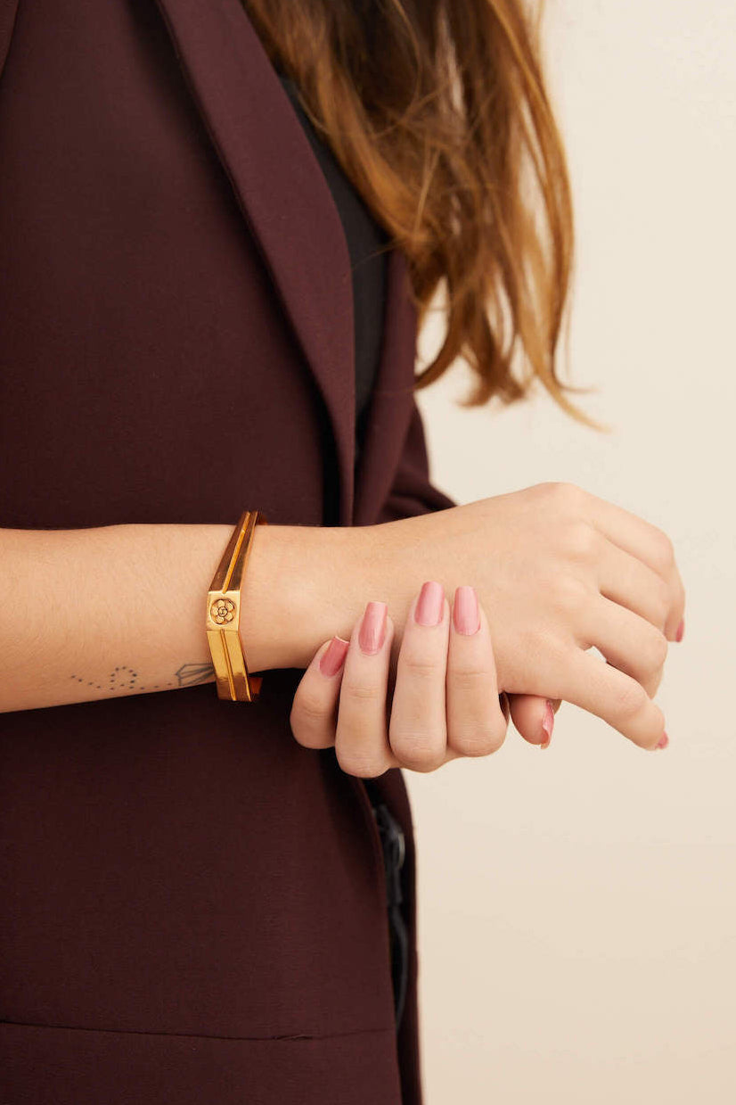 Outhouse-Oh Poppi Bold Handcuff-sincerelyindia.COM