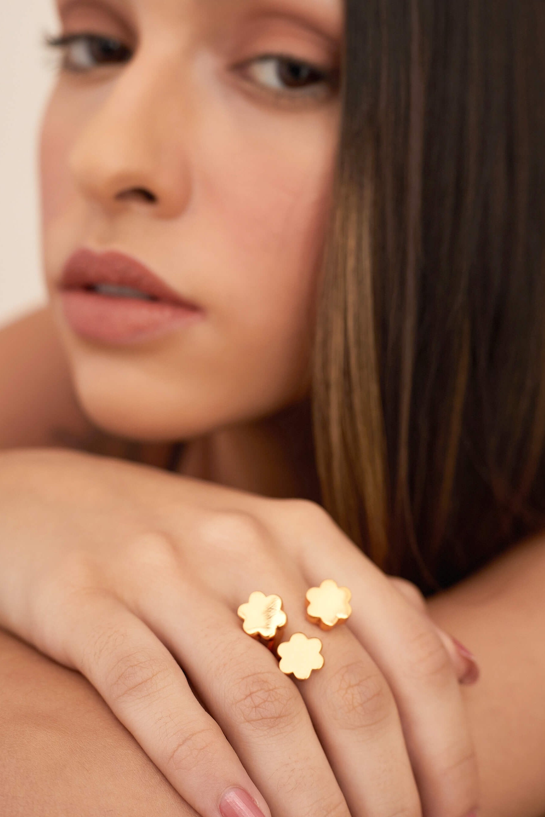 Outhouse-Oh Poppi Clump Ring-sincerelyindia.COM